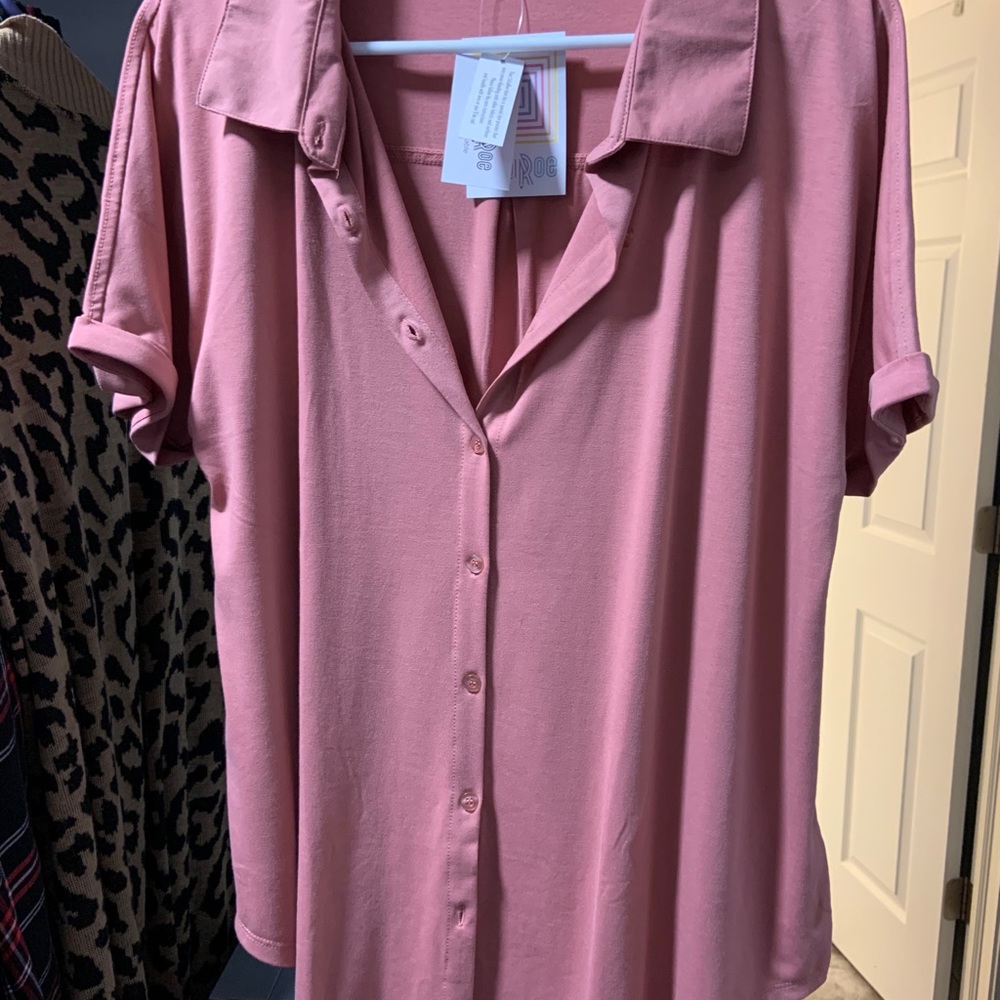 NWT tie front top Lularoe